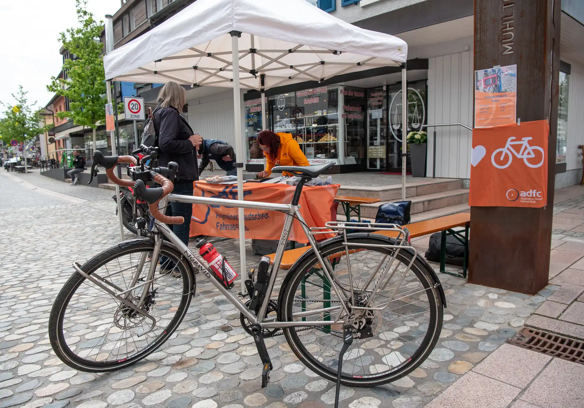 Fahrradkodierung als Aktion am Mundenhof